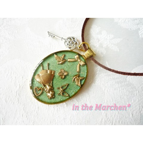 【in the Marchen*】「アリス＆ワンダー」ネックレス　迷いの森