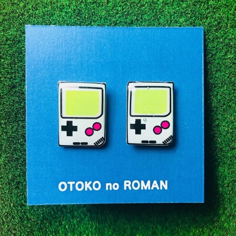 【あひるぽっぽ】OTOKO no ROMAN 樹脂ノンホールピアス　(グレー)