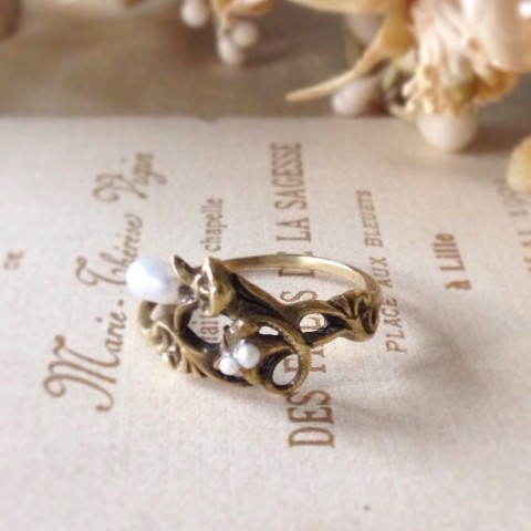 【La maison de Lilli】Pearl Flower Ring 《Antique Gold》　７号