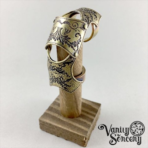 【Vanity Sorcery】真鍮アーマーリング -Knight-（Sサイズ）