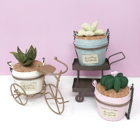 【多肉植物】バケツ型ポーチ(ピンク)