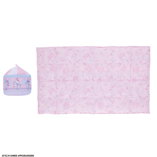 【サンリオキャラクターズ】「たのしいメリーゴーランド」ポーチ付きブランケット
