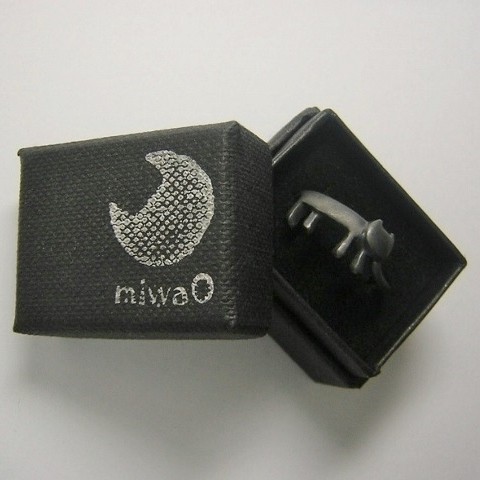 【llllllooo】ステネコちゃん（13号）【受注生産】