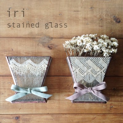【iri】ステンドグラスが日常生活に溶けこむ暮らし