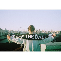 【OFF THE BALL】サッカー選手のでないサッカーマガジン