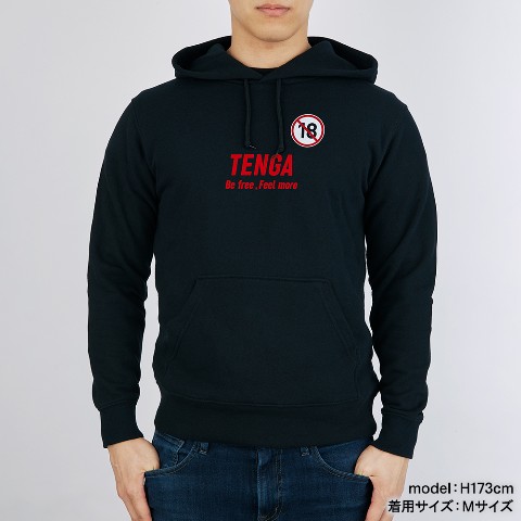 【TENGA】R18マークパーカー/ブラック（Mサイズ）