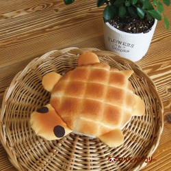 【マリさんベーカリー】手作りパンはいかがですかー？