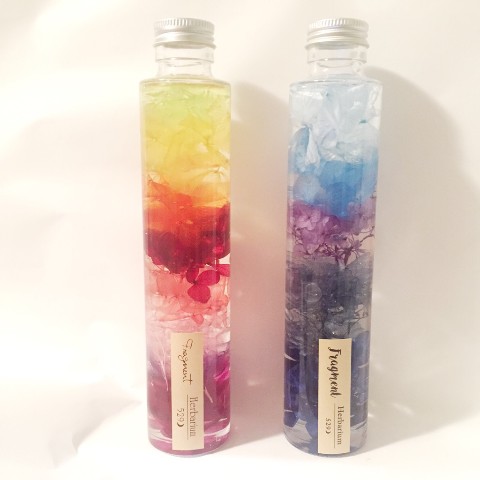 【hydrangea529】ハーバリウム ２本セット (Red Rainbow & Blue Rainbow)