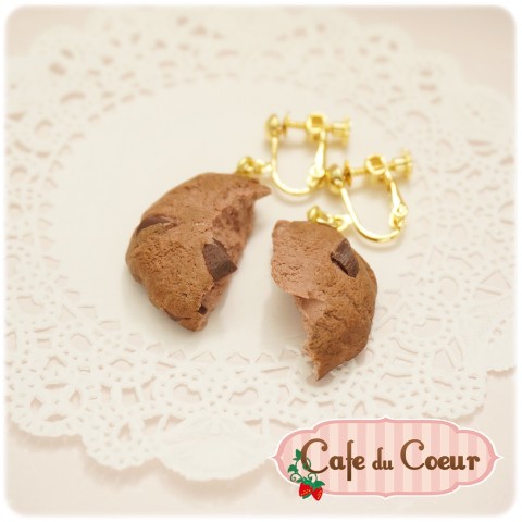【Cafe du coeur】チョコチップクッキーのイヤリング（ココア）