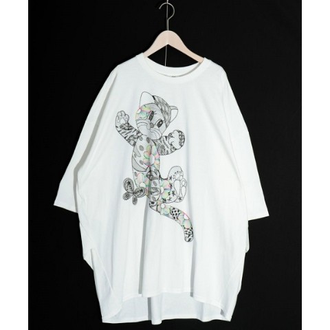 【ScoLar】ネコ花刺繍7分Tシャツ / オフホワイト