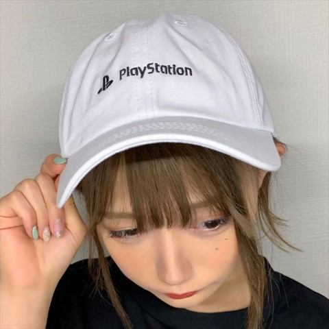 “PlayStation”ロゴキャップ ホワイト
