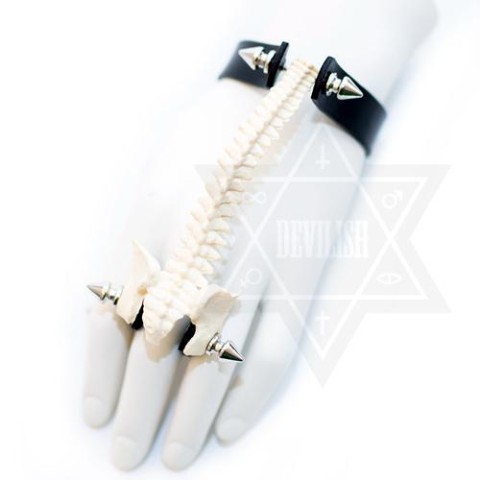 【Devilish】Bone hand harness
