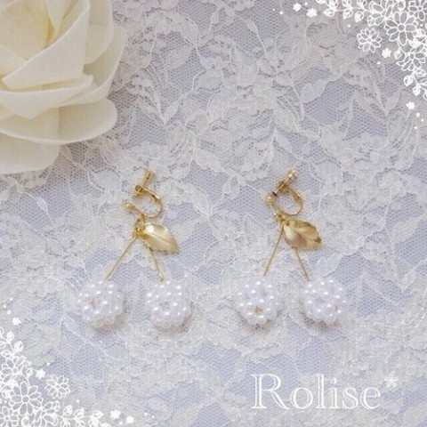 【Rolise*】片耳さくらんぼイヤリング(ホワイト)