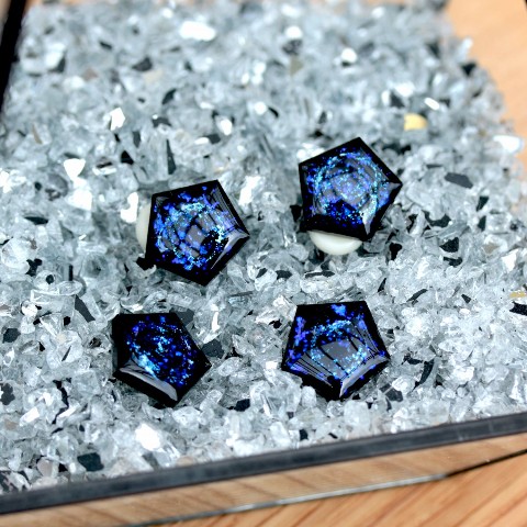 【liimiing】Blue Nebula Pentagon イヤリング