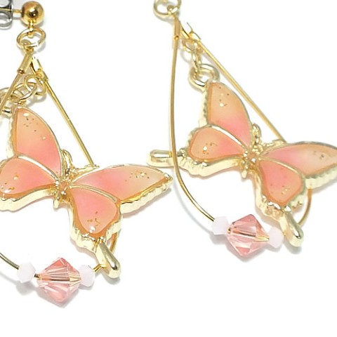 Deco Chan 春色蝶々とスワロフスキーのピアス 桜ピンク 雑貨通販 ヴィレッジヴァンガード公式通販サイト
