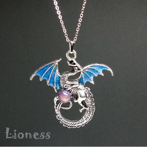 【lioness】蒼翼のドラゴンネックレス