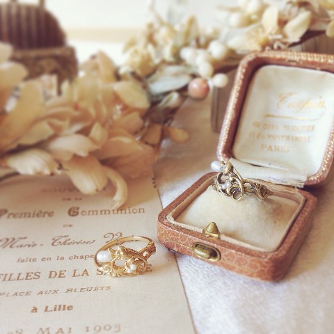 【La maison de Lilli】Pearl Flower Ring 《Gold》 7号