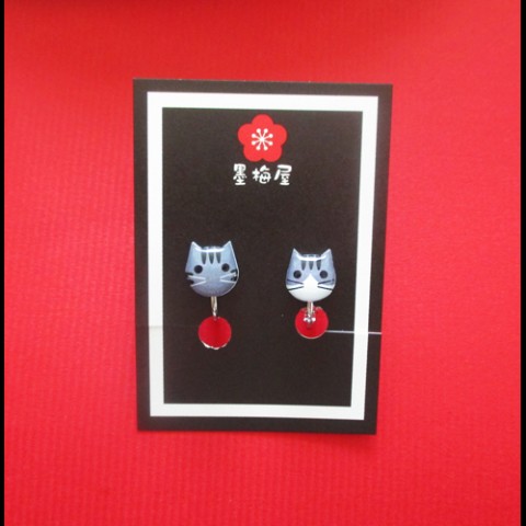 【墨梅屋】猫イヤリング３サバトラとサバシロ