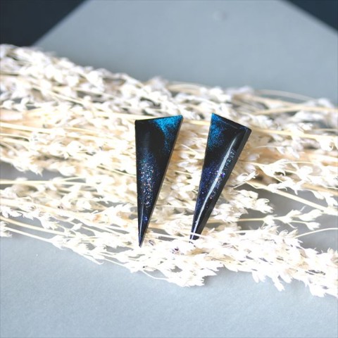 【liimiing】Triangle Tusk イヤリング　[BLUE]