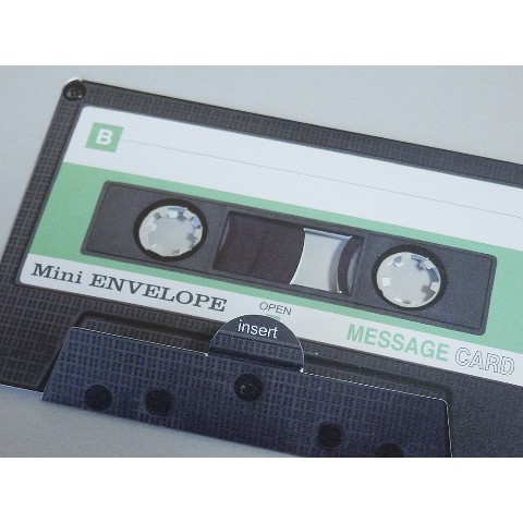 カセットテープ風メッセージカード